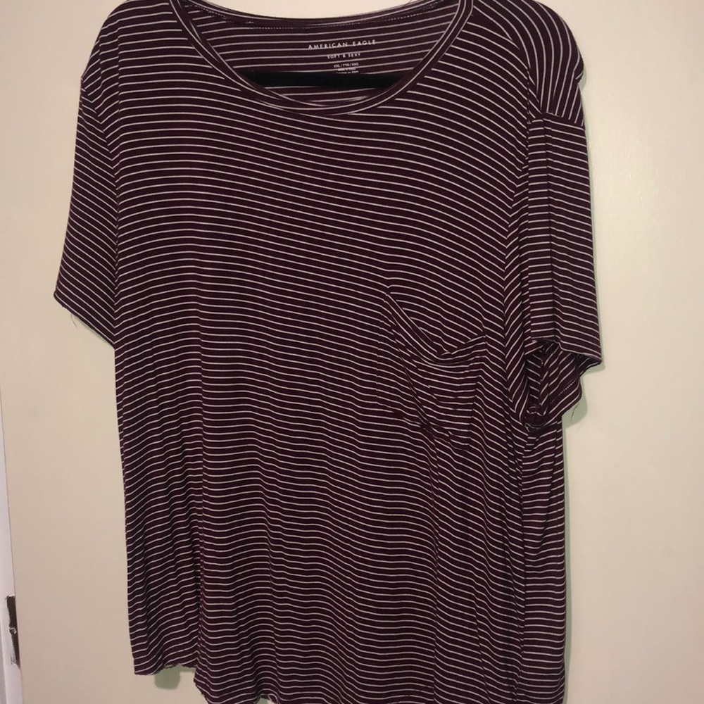 American Eagle T Shirt